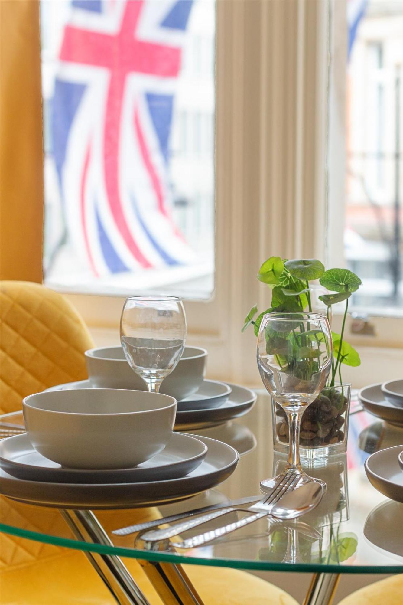 Oxford Street 1 Bedroom Shopping Retreat! 3Gc Londyn Zewnętrze zdjęcie